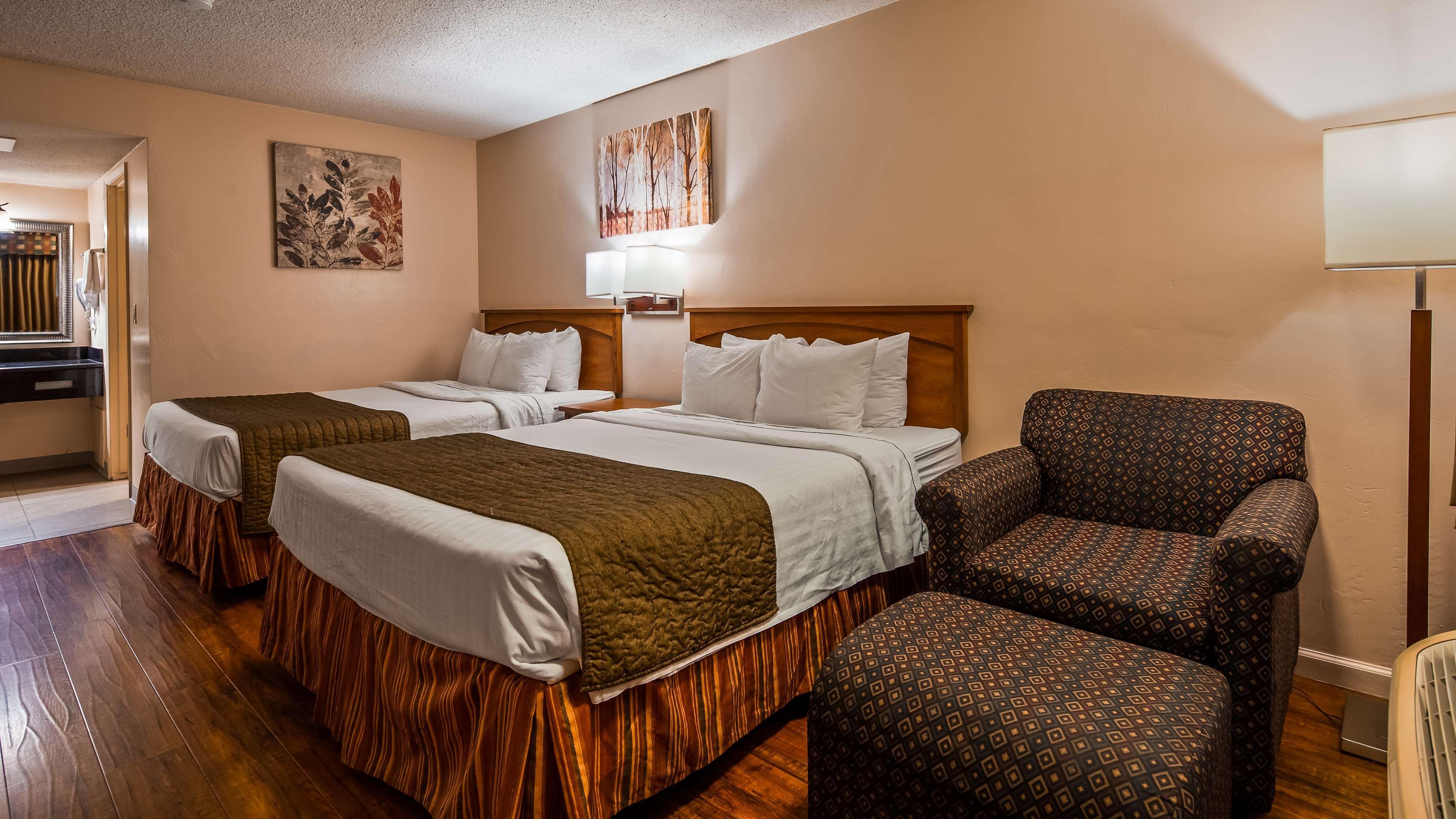 Surestay Hotel By Best Western Техачапи Екстериор снимка